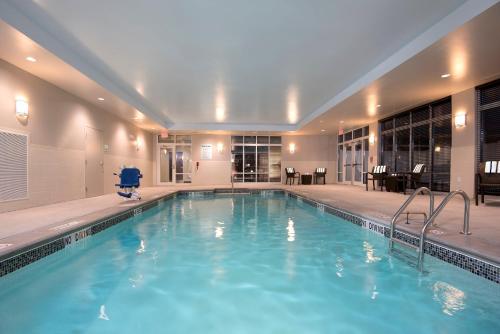 holiday inn indianapolis airport by ihg