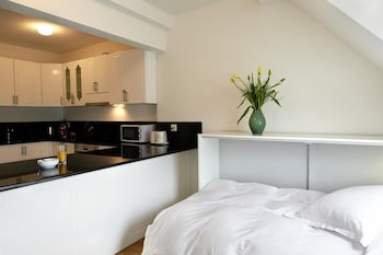 residence apartments by hotel du commerce