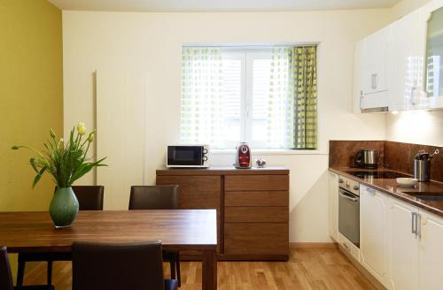 residence apartments by hotel du commerce