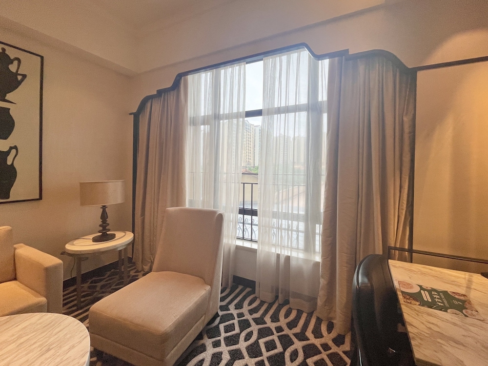 holiday inn airport guangzhou by ihg
