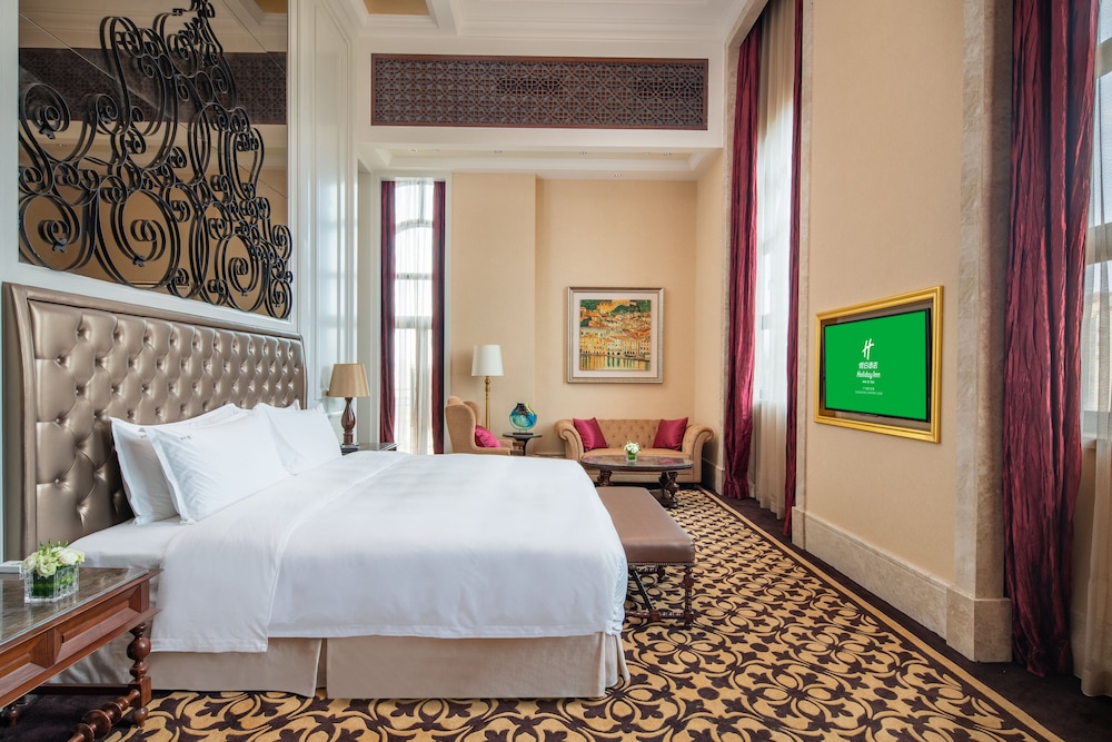 holiday inn airport guangzhou by ihg