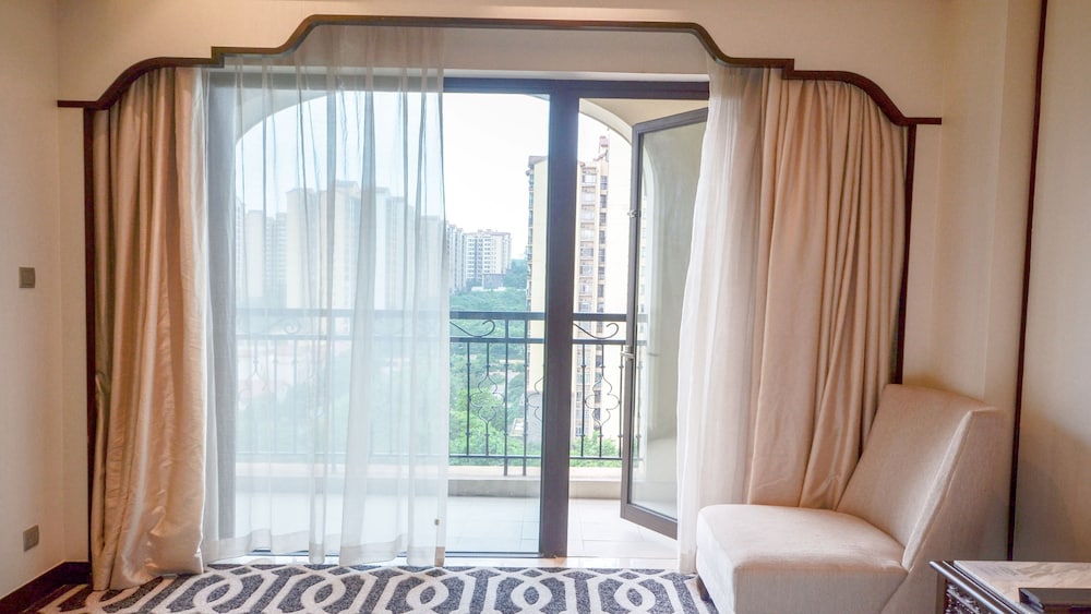holiday inn airport guangzhou by ihg