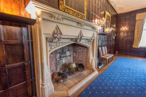 Bisham Abbey National Sports Centre,Bisham>>Berkshire,3 star