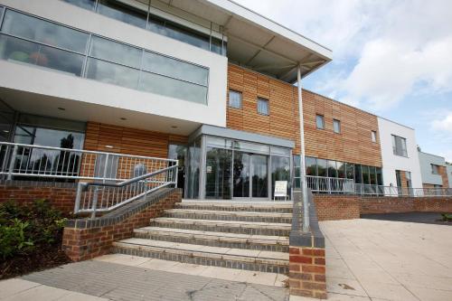 bisham abbey national sports centre
