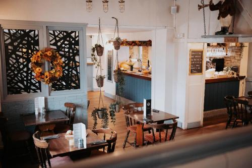 the fox and hounds