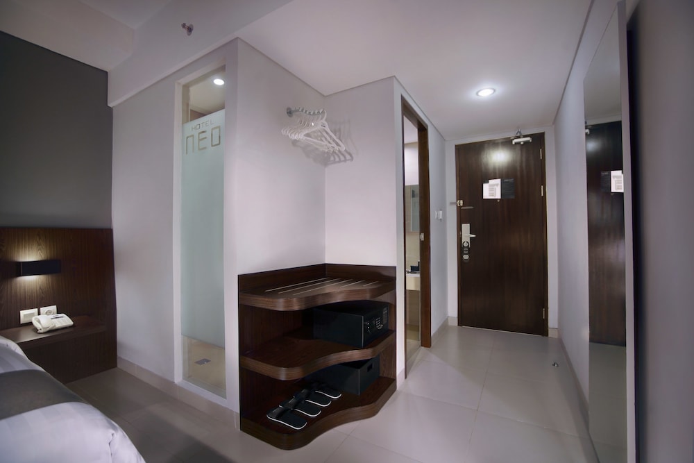 hotel neo denpasar by aston