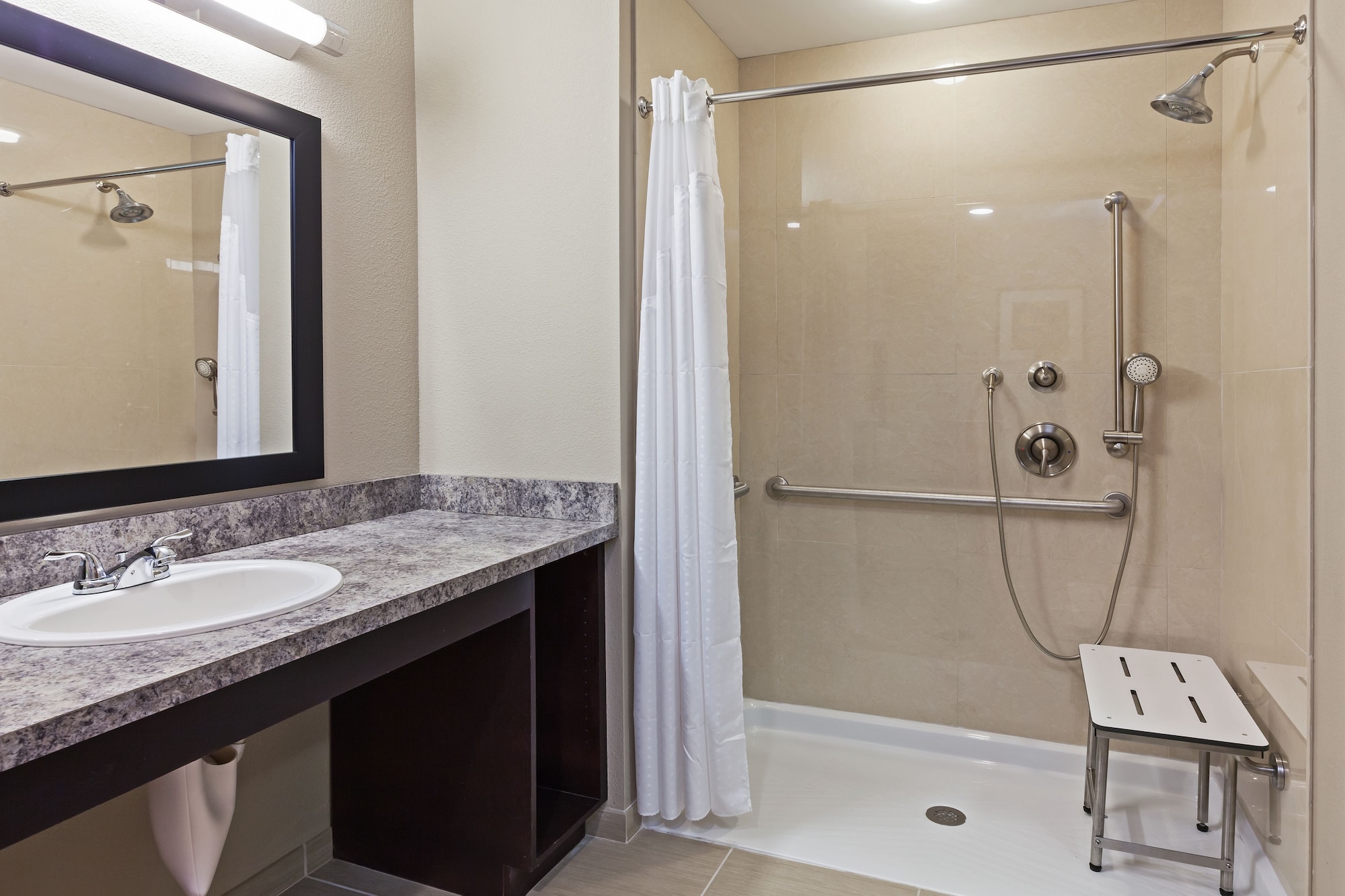 holiday inn express and suites glenpool tulsa south by ihg