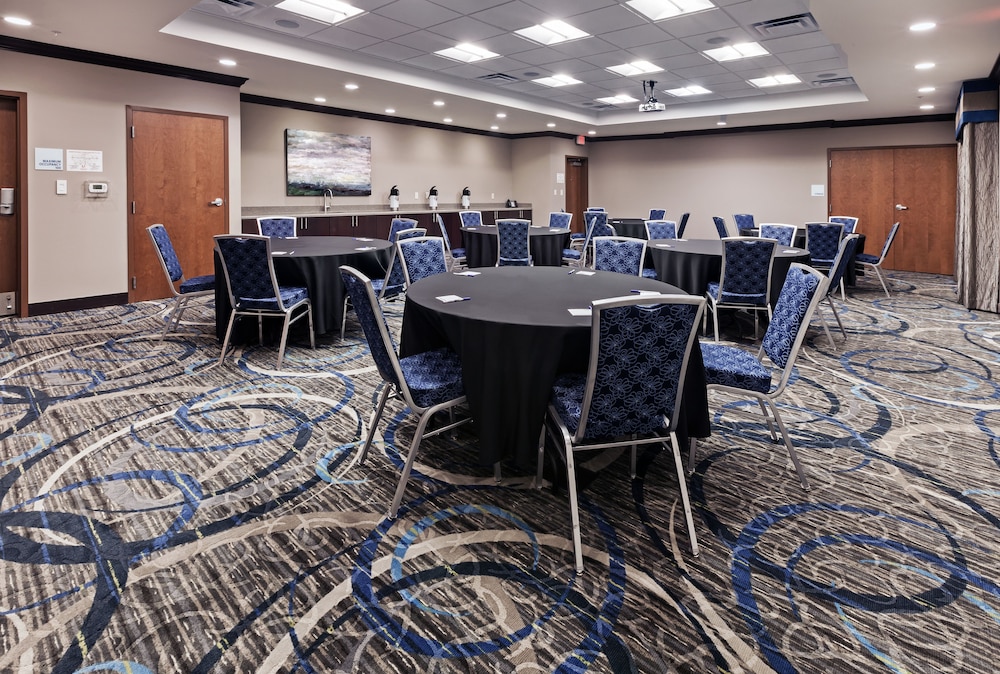 holiday inn express and suites glenpool tulsa south by ihg