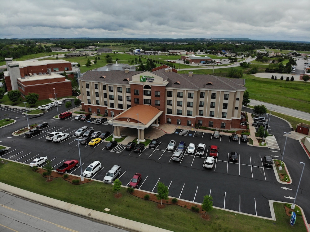 holiday inn express and suites glenpool tulsa south by ihg