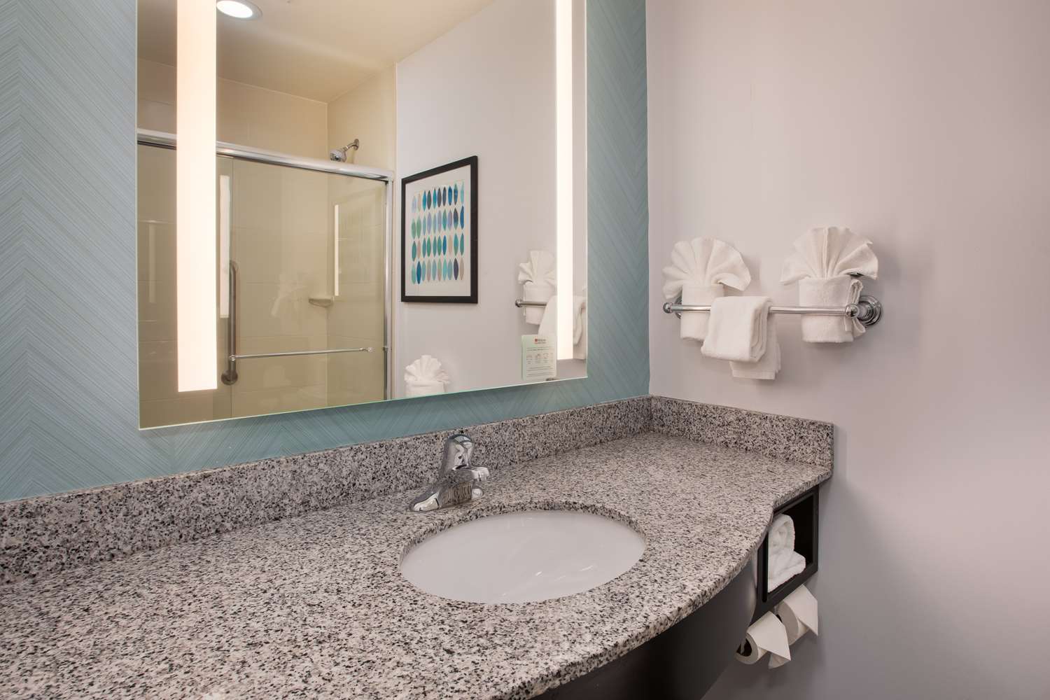 hilton garden inn benton harbor st joseph