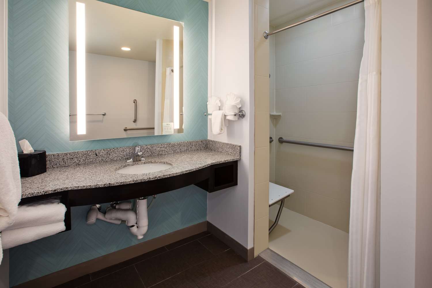 hilton garden inn benton harbor st joseph