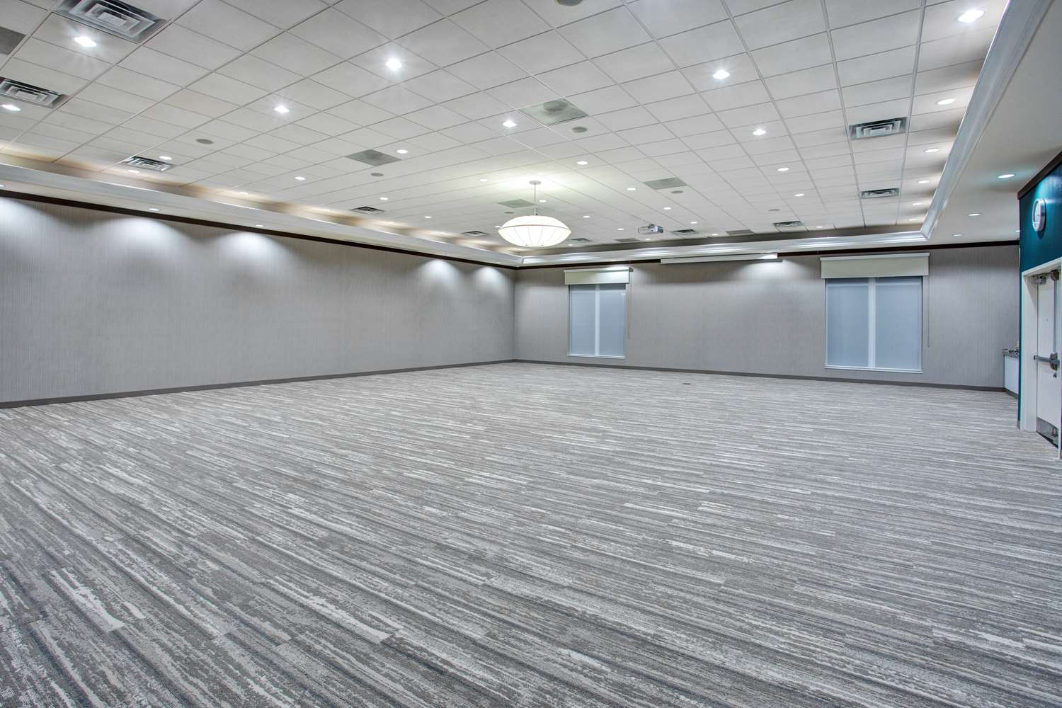 hilton garden inn benton harbor st joseph
