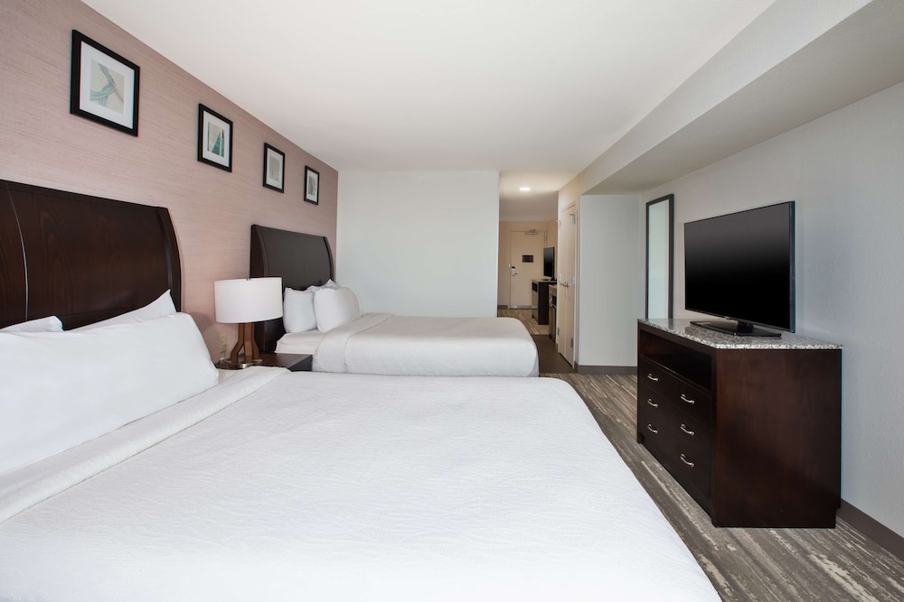 hilton garden inn benton harbor st joseph