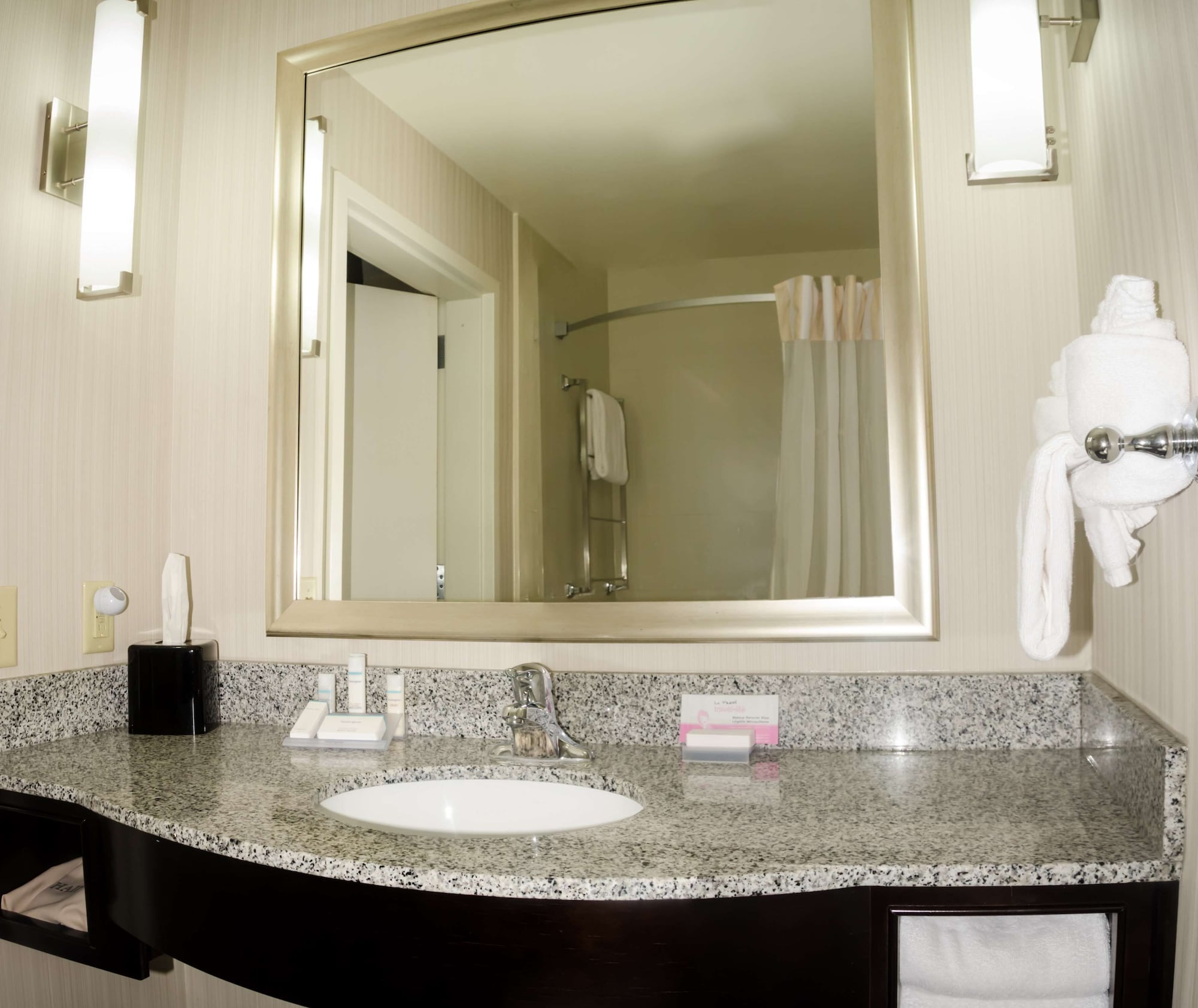 hilton garden inn benton harbor st joseph