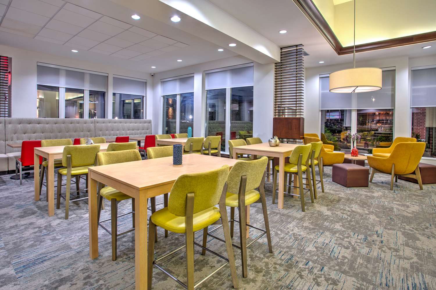 hilton garden inn benton harbor st joseph