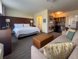 staybridge suites carlsbad by ihg