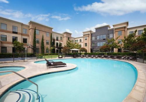staybridge suites carlsbad by ihg