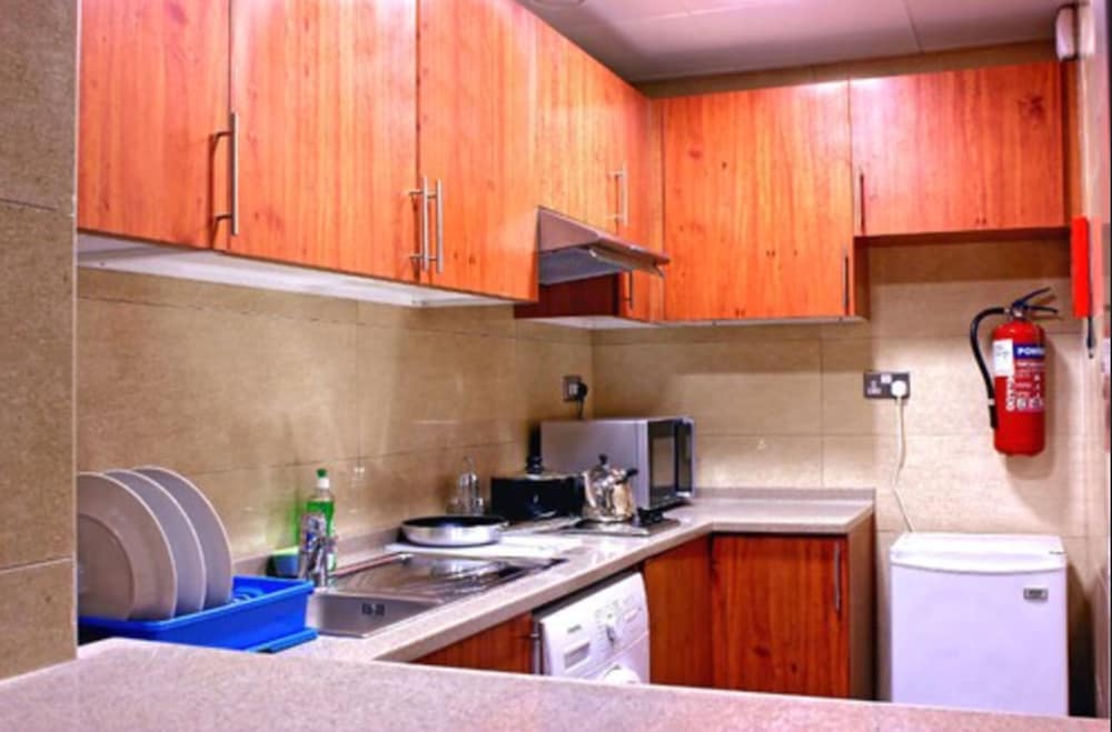 paragon hotel apartments