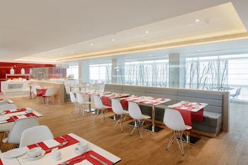 leonardo plaza netanya