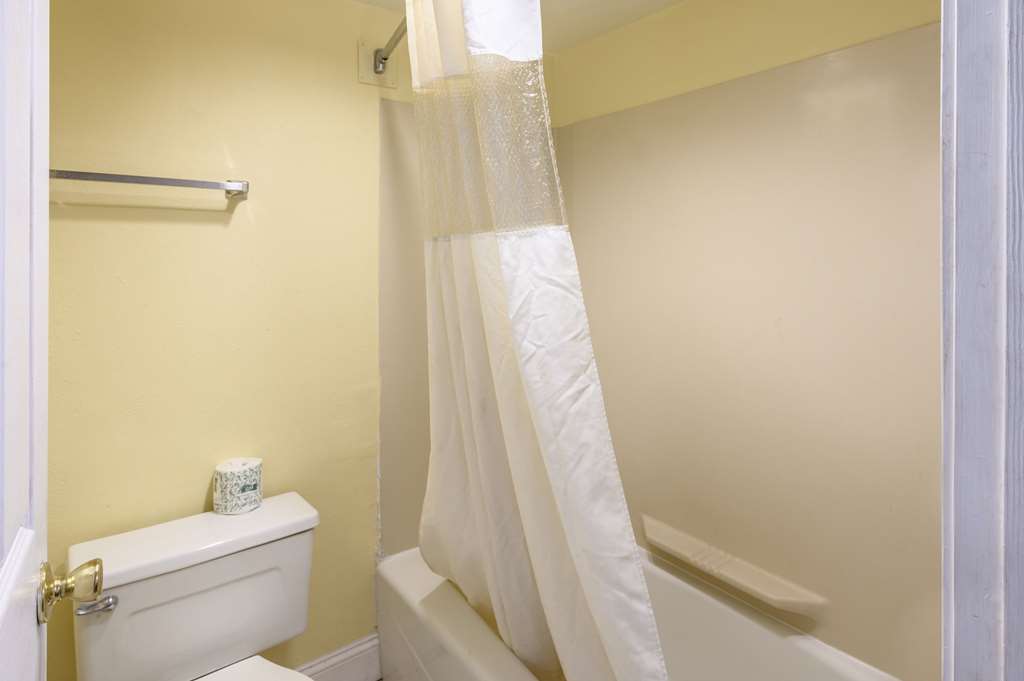 quality inn new orleans i 10 east