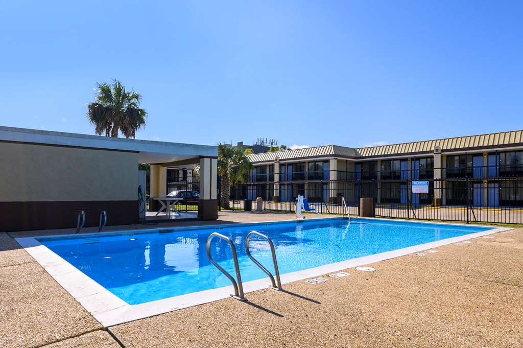 quality inn new orleans i 10 east