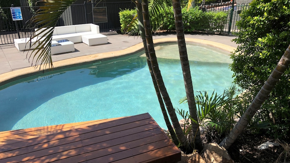 darra motel and conference centre