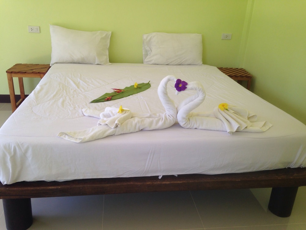 khaolak summer house resort