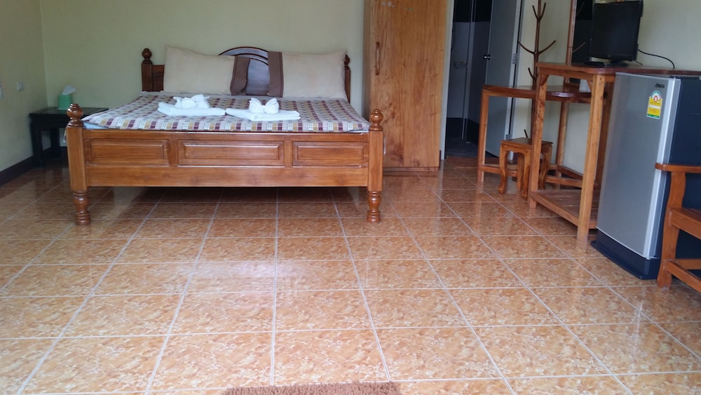 khaolak summer house resort