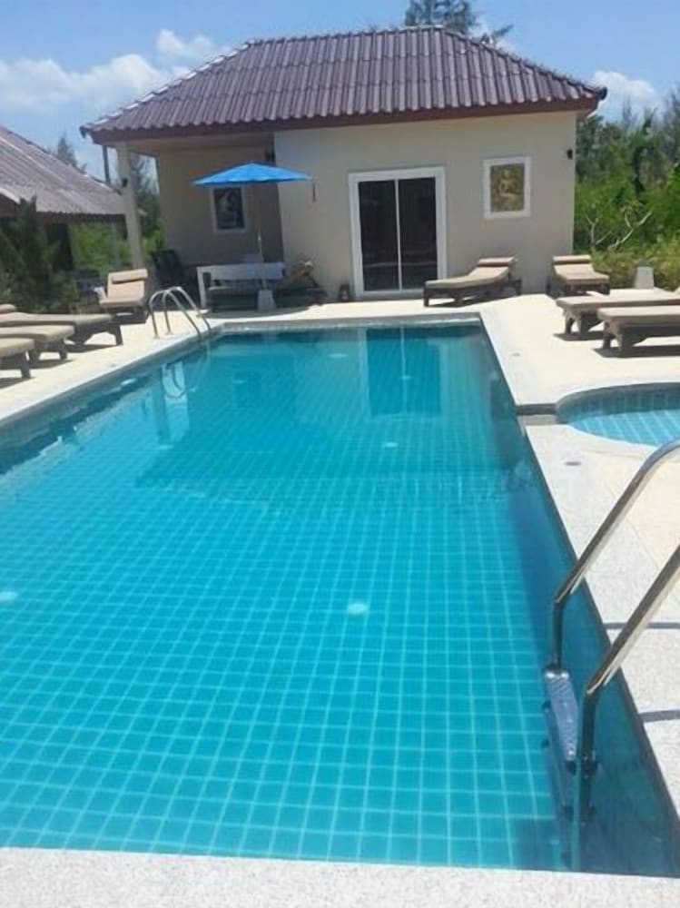 khaolak summer house resort