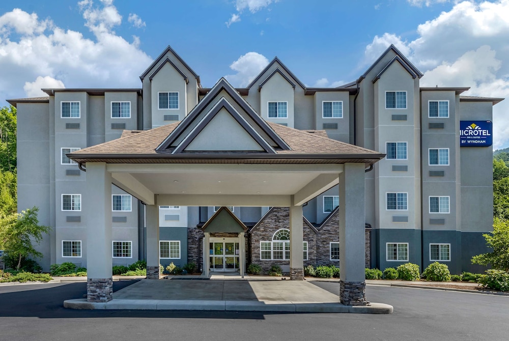 Microtel Inn & Suites By Wyndham Sylva Dillsboro Area,Dillsboro>>Cherokee,2 star