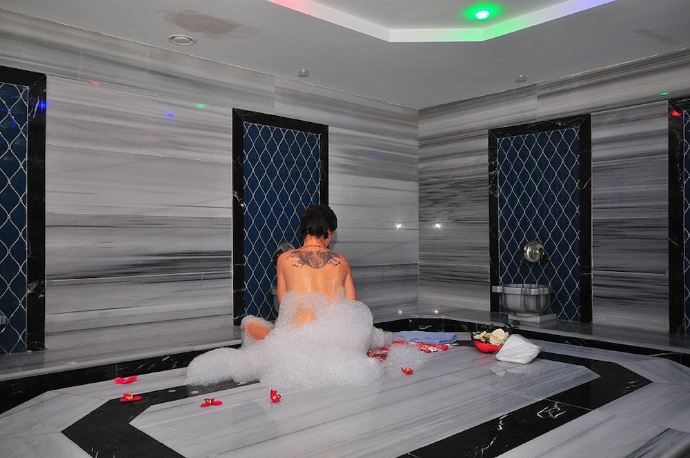 blue bay platinum hotel