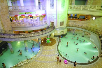 spa resort hawaiians vir port