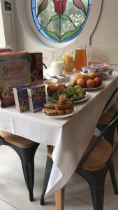 Llwyn Country House,Llanelli>>Carmarthenshire,3 star