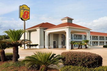 Super 8 By Wyndham Lake Charles Northeast,Kinder>>Calcasieu Parish,2 star