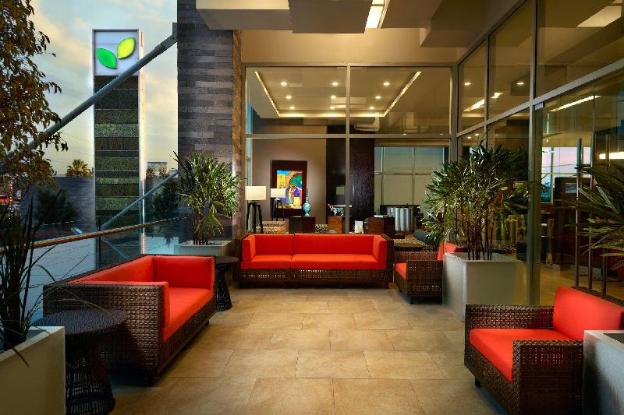 courtyard by marriott queretaro