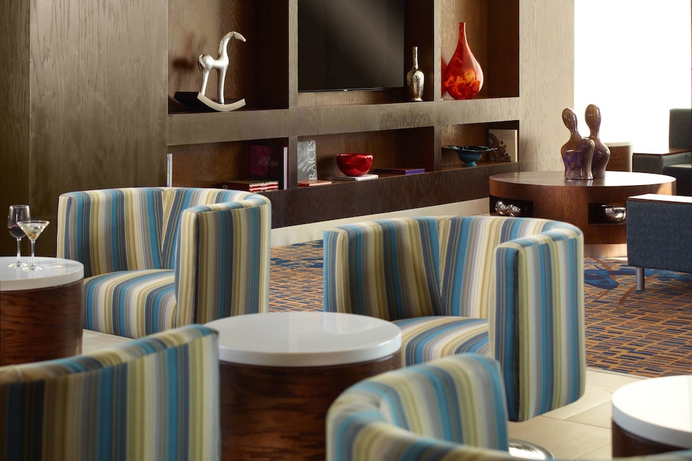 courtyard by marriott queretaro