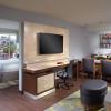 courtyard by marriott queretaro