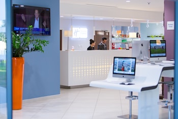 Holiday Inn Express Toulon - Est By Ihg,Toulon>>La Valette-Du-Var,3 star