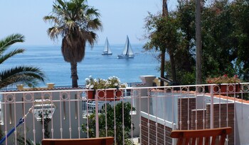 B&B Villa Sul Mare,,1 star