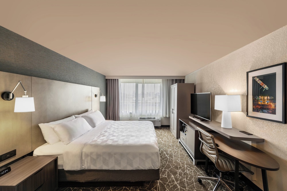 holiday inn newark international airport by ihg