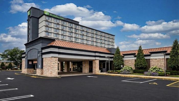 holiday inn newark international airport by ihg