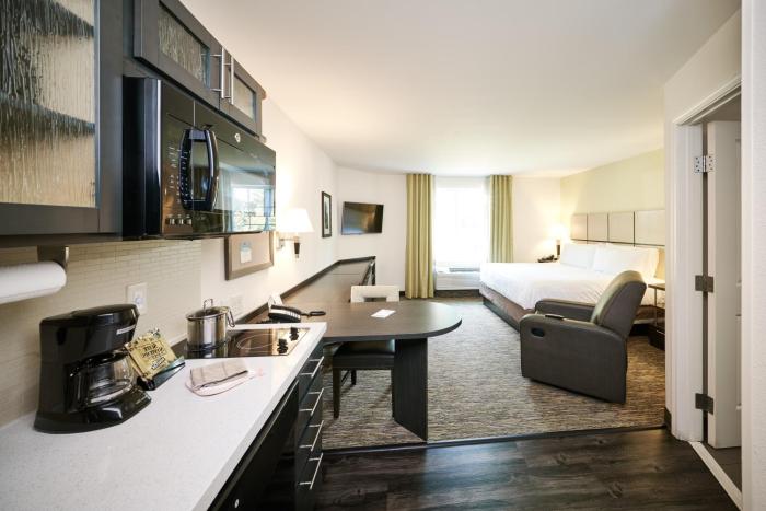 candlewood suites columbus northeast by ihg