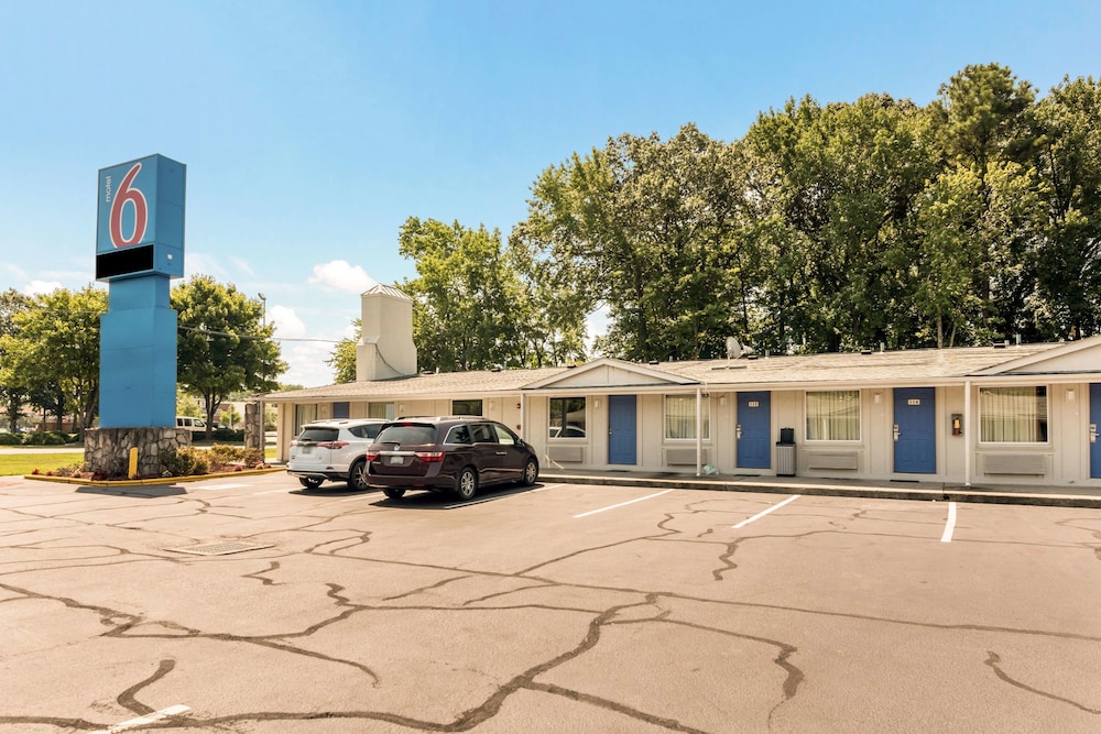 motel 6 newport news va