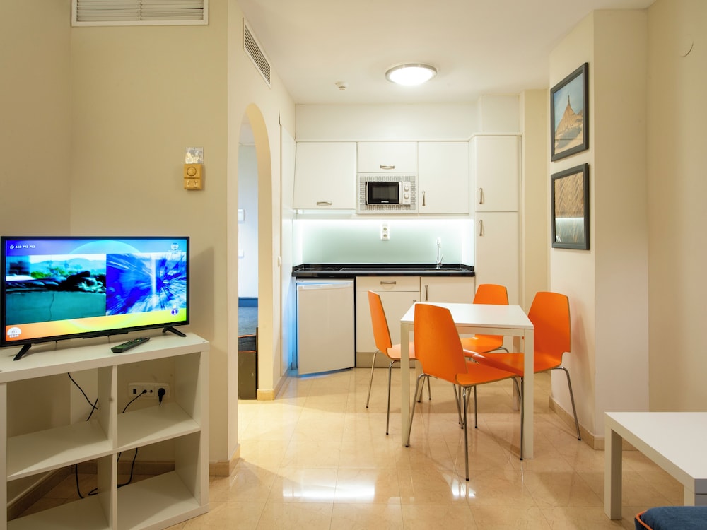 fuengirola beach apartamentos turisticos