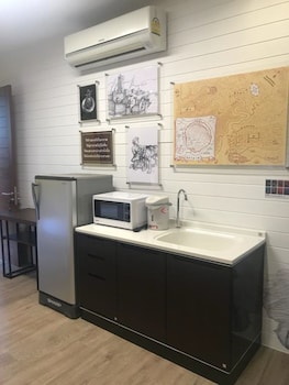 rain tree khao yai hotel