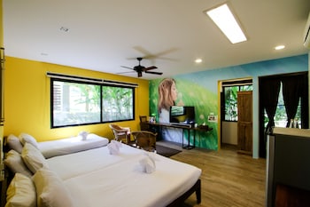 rain tree khao yai hotel