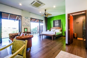 rain tree khao yai hotel