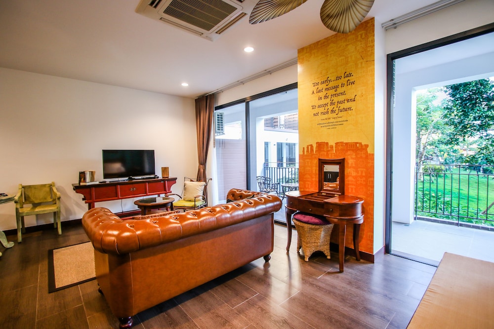 rain tree khao yai hotel