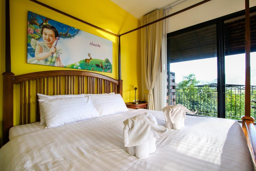 Rain Tree Khao Yai Hotel,Nakhon Ratchasima>>Khao Yai National Park,4 star