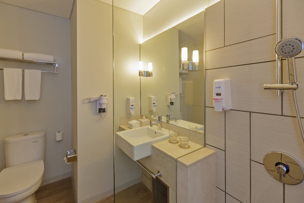 holiday inn express jakarta pluit citygate by ihg